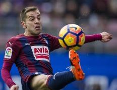 IM体育官网-包含埃瓦尔主场失利，跌至积分榜中游的词条