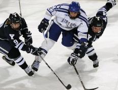 IM体育平台-鹈鹕单节风暴，季后赛抢七焦点战中的逆袭密码