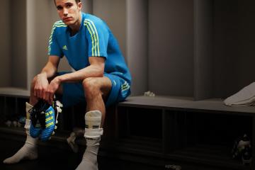 IM体育赛事直播入口-拉沃尔杯轻取温网？辛纳状态火热背后的网球新秩序