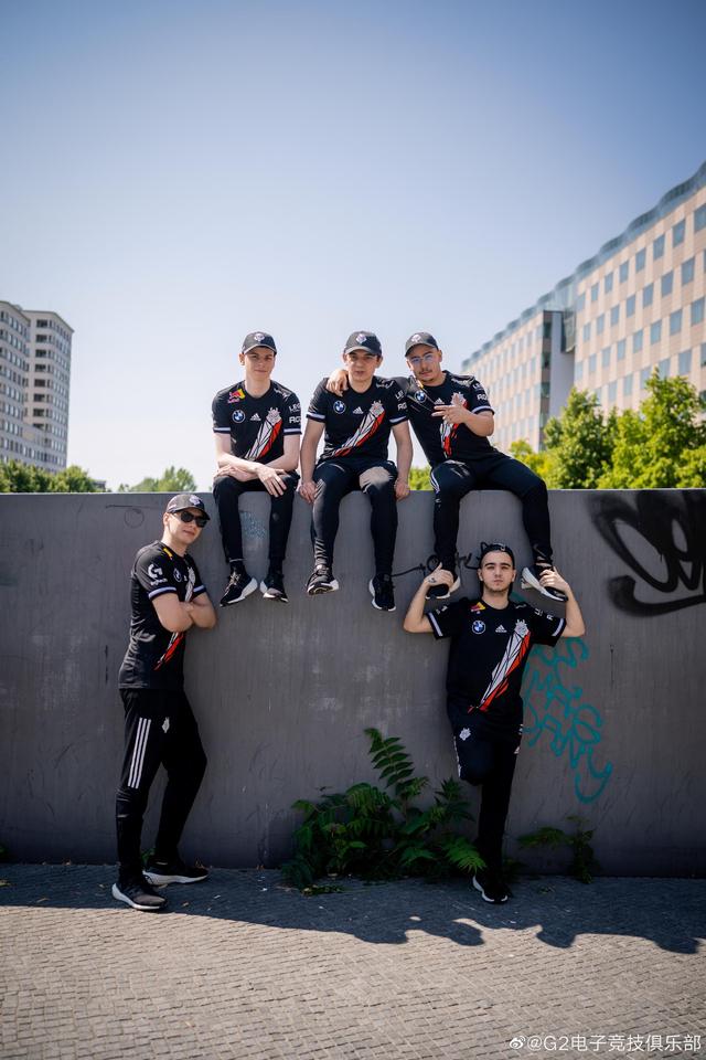 IM体育app-关于RGE险胜T1,Meiko惊艳世界的信息