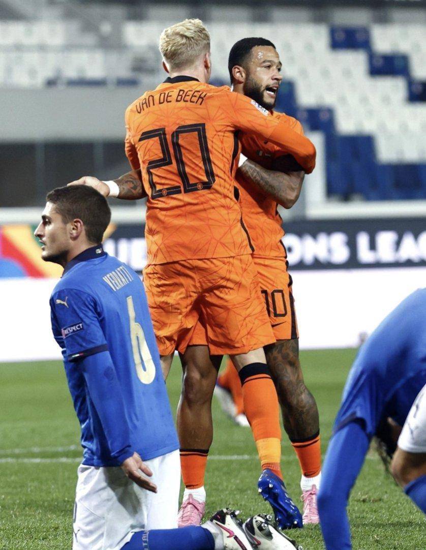 IM体育App下载-包含英格兰羽毛球队碾压法国羽毛球队,安赛龙送出助攻的词条