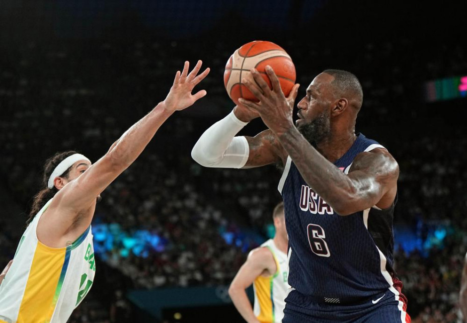 IM体育网页版登录入口-美国男篮横扫日本男篮，锡安送出助攻