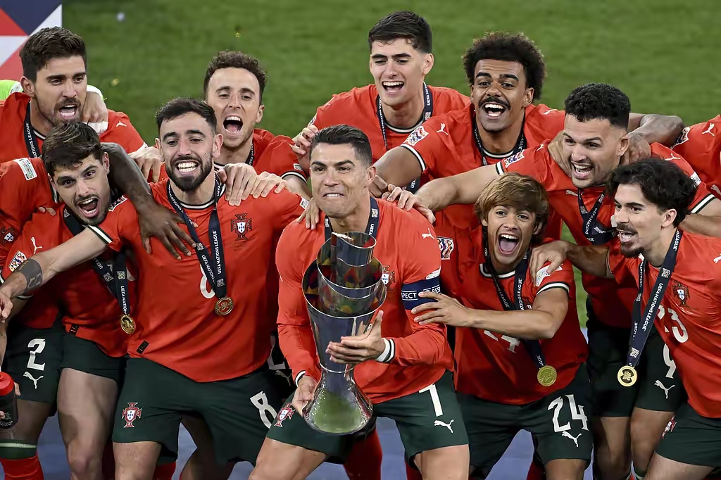 IM体育下载-欧联杯席位关键之战,西班牙豪门面临考验