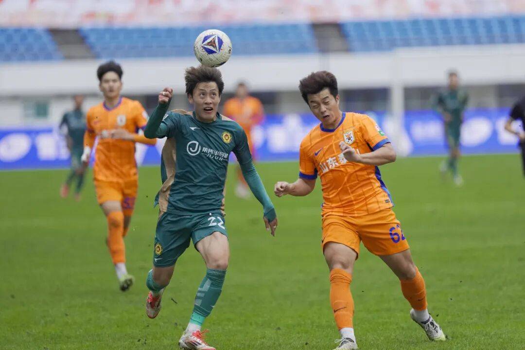 IM体育社区互动入口-包含比赛氛围热烈，球队主场胜利喜人的词条