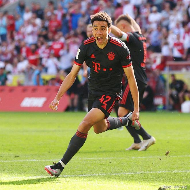 IM体育官方平台-包含拜仁慕尼黑取得连胜,德甲冠军头衔或早日尘埃落定的词条