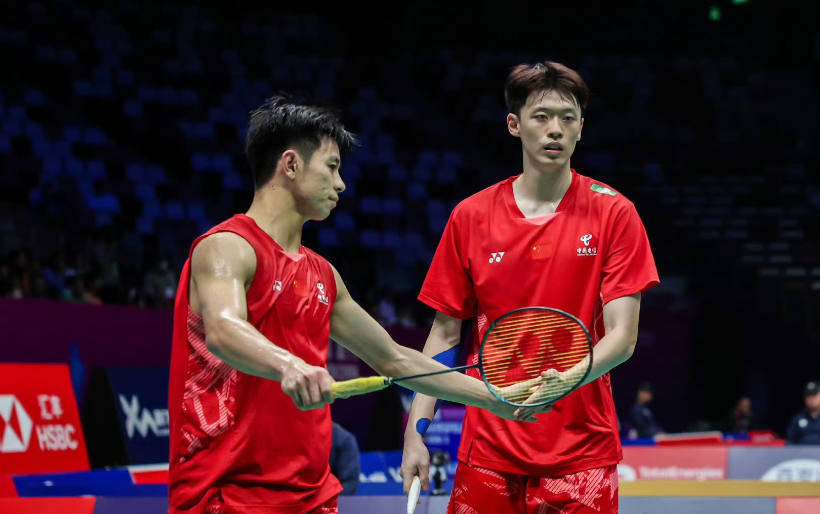 IM Sport-包含日本羽毛球队鏖战印尼羽毛球队，陶菲克制霸全场的词条