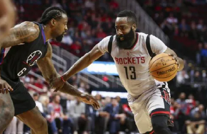 IM体育官网入口-快船完胜太阳，福克斯刷新纪录的简单介绍